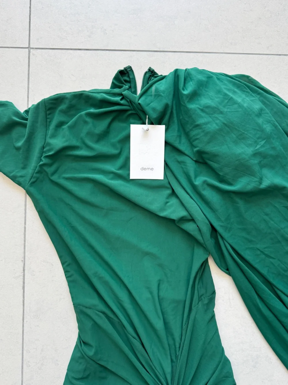 DEME DRESS - Picture 6 of 8